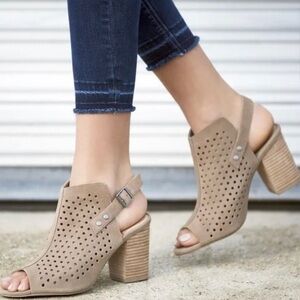 Sole Society Rena Peep Toe Slingback Beige Bootie 6 Perforated Block Heel Shoes